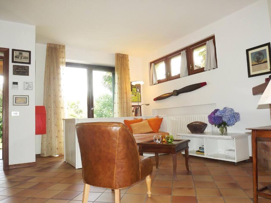 Your Family Home In Luino Extérieur photo