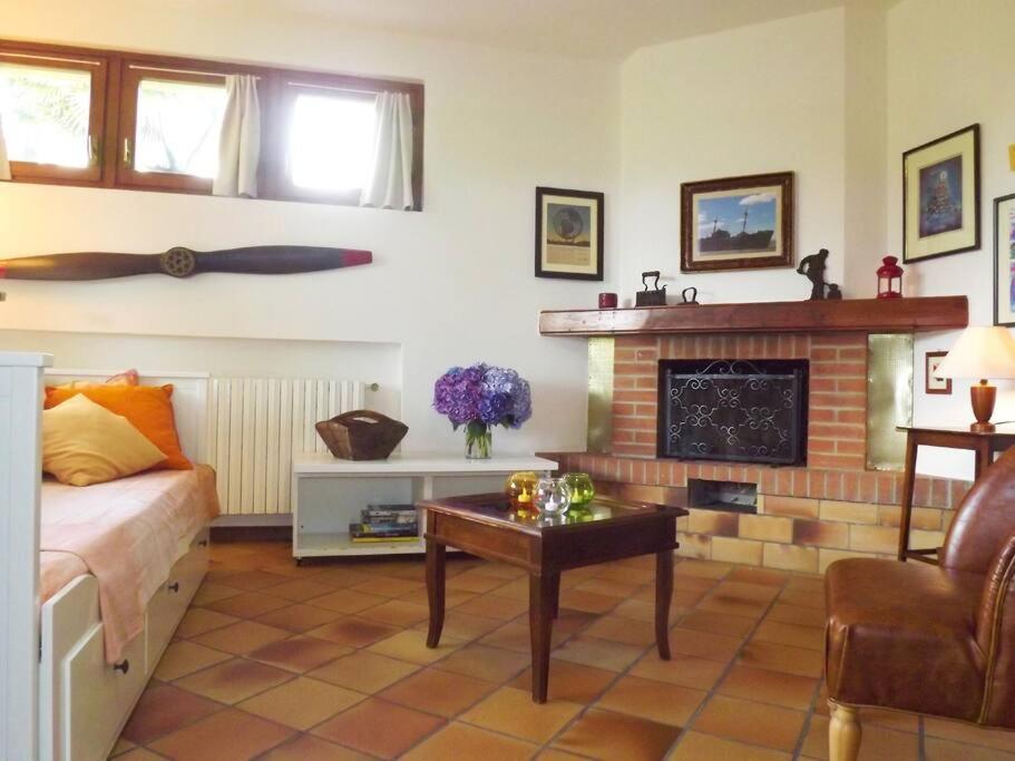 Your Family Home In Luino Extérieur photo