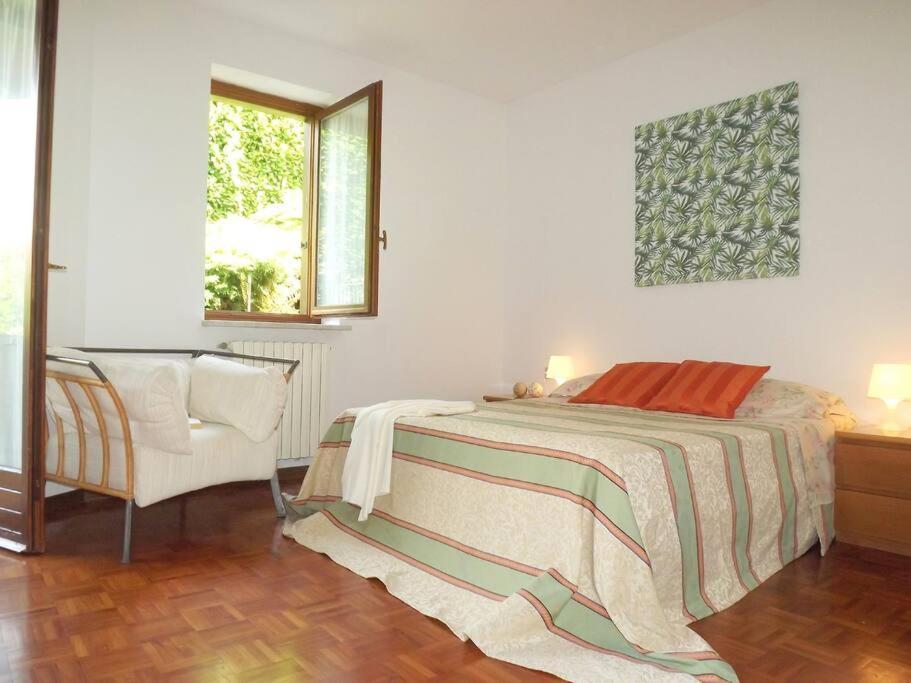 Your Family Home In Luino Extérieur photo